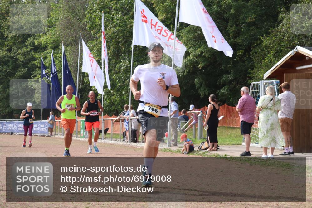08.09.2024 - Airport Race Strokosch-Dieckow http://msf.ph/oto/6979008 08.09.2024 12:40:17 Ziel 405, 431, 696, 766, 1330, 1373 meine-sportfotos.de