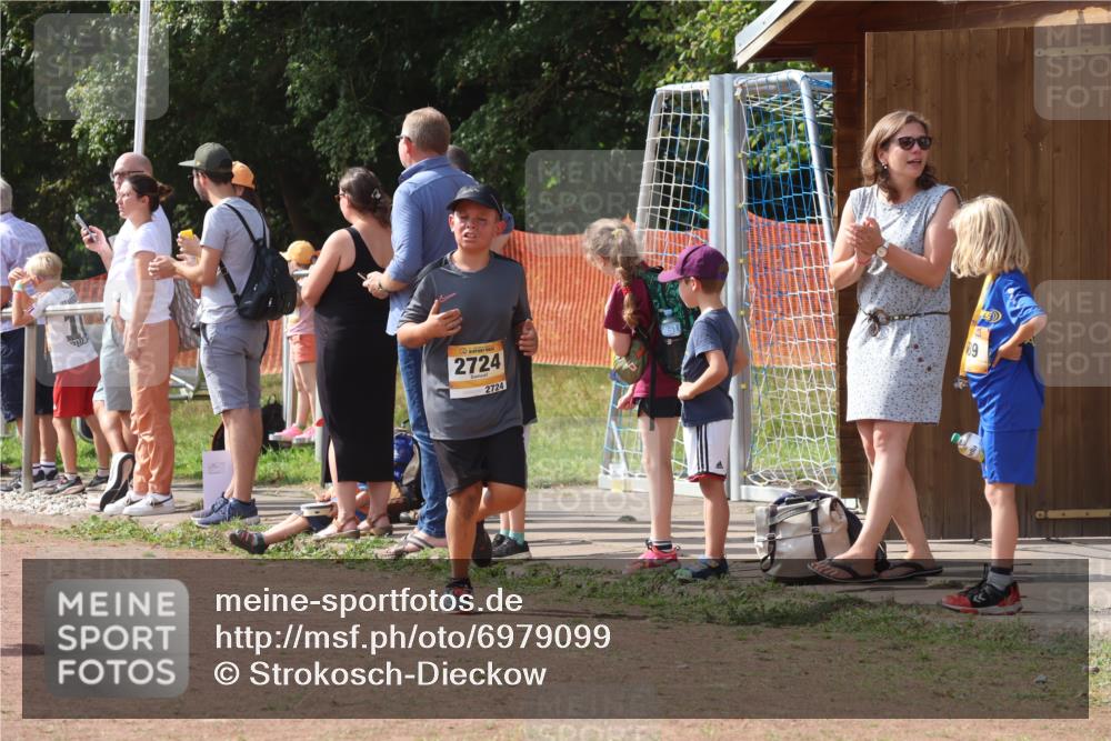 08.09.2024 - Airport Race Strokosch-Dieckow http://msf.ph/oto/6979099 08.09.2024 12:12:31 Ziel 2597, 2716, 2721, 2724, 2790, 2834 meine-sportfotos.de