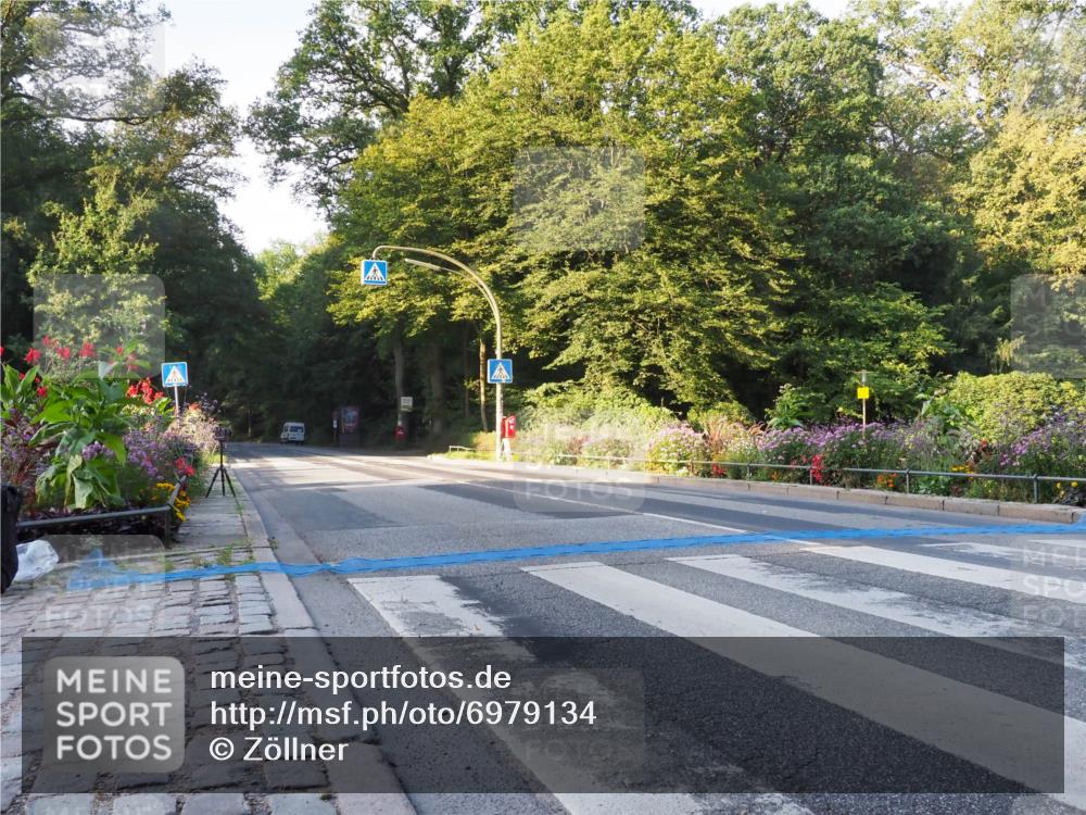08.09.2024 - Stadtparktriathlon Zöllner http://msf.ph/oto/6979134 08.09.2024 08:40:01 Radfahren  meine-sportfotos.de