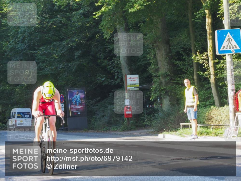 08.09.2024 - Stadtparktriathlon Zöllner http://msf.ph/oto/6979142 08.09.2024 08:47:24 Radfahren 8 meine-sportfotos.de