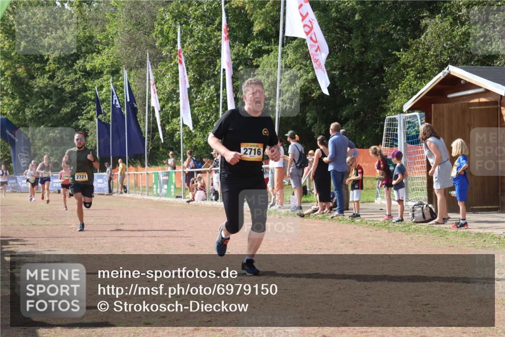 08.09.2024 - Airport Race Strokosch-Dieckow http://msf.ph/oto/6979150 08.09.2024 12:12:35 Ziel 350, 2542, 2597, 2653, 2716, 2721, 2724, 2790, 2834 meine-sportfotos.de