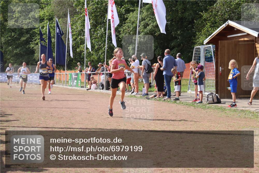 08.09.2024 - Airport Race Strokosch-Dieckow http://msf.ph/oto/6979199 08.09.2024 12:12:39 Ziel 350, 387, 2542, 2653, 2661, 2716, 2721, 2790 meine-sportfotos.de