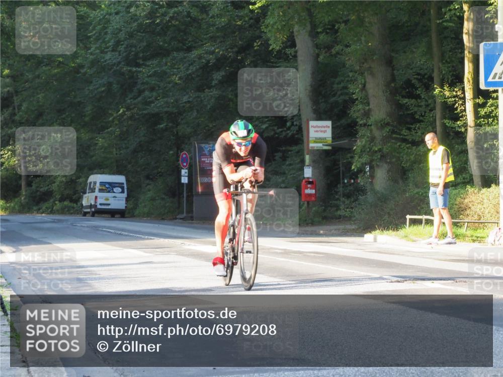 08.09.2024 - Stadtparktriathlon Zöllner http://msf.ph/oto/6979208 08.09.2024 08:49:21 Radfahren 11 meine-sportfotos.de