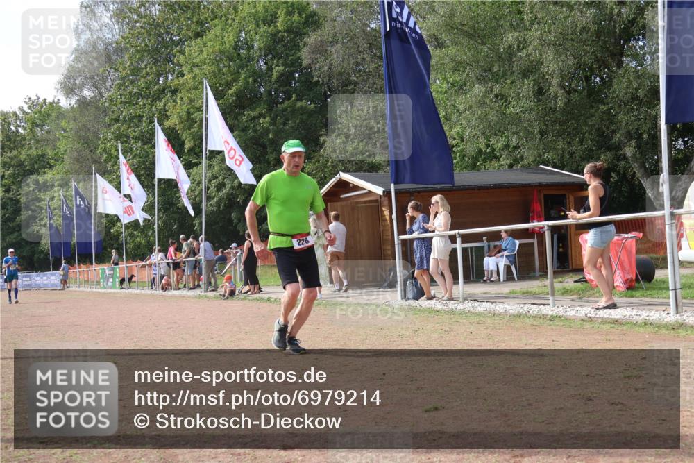 08.09.2024 - Airport Race Strokosch-Dieckow http://msf.ph/oto/6979214 08.09.2024 12:40:32 Ziel 41, 228, 533 meine-sportfotos.de