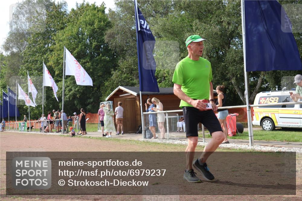 08.09.2024 - Airport Race Strokosch-Dieckow http://msf.ph/oto/6979237 08.09.2024 12:40:33 Ziel 41, 228, 533 meine-sportfotos.de