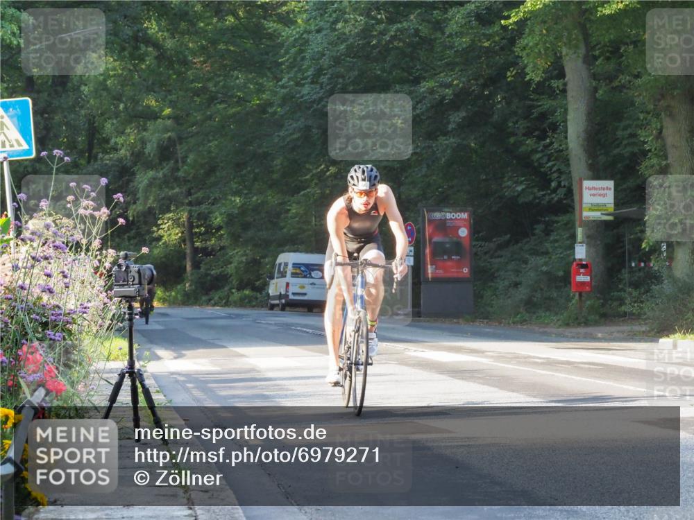 08.09.2024 - Stadtparktriathlon Zöllner http://msf.ph/oto/6979271 08.09.2024 08:50:19 Radfahren 1, 22, 32, 56 meine-sportfotos.de