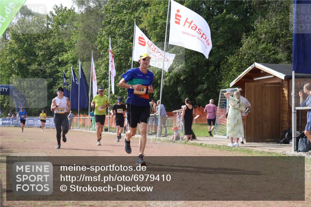 08.09.2024 - Airport Race Strokosch-Dieckow http://msf.ph/oto/6979410 08.09.2024 12:40:55 Ziel 884, 1274, 1468, 1469, 3020 meine-sportfotos.de