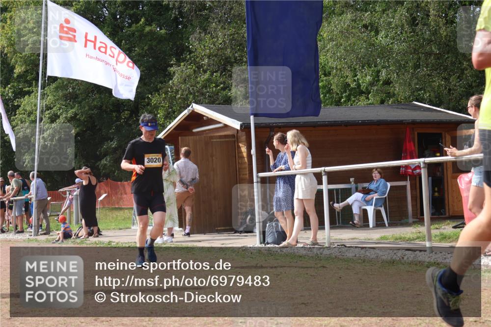 08.09.2024 - Airport Race Strokosch-Dieckow http://msf.ph/oto/6979483 08.09.2024 12:40:59 Ziel 884, 1036, 1274, 1311, 3020 meine-sportfotos.de