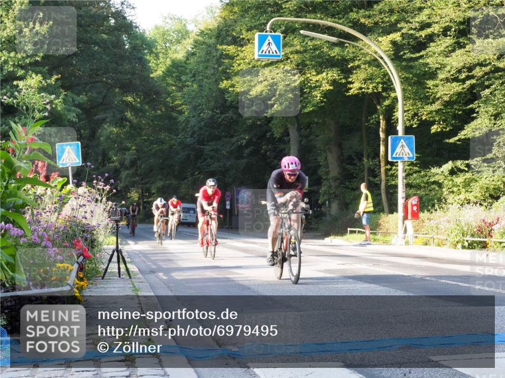 08.09.2024 - Stadtparktriathlon Zöllner http://msf.ph/oto/6979495 08.09.2024 08:52:34 Radfahren 15, 21, 27, 28, 37, 63, 76, 85 meine-sportfotos.de