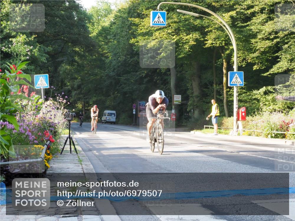 08.09.2024 - Stadtparktriathlon Zöllner http://msf.ph/oto/6979507 08.09.2024 08:52:36 Radfahren 15, 21, 27, 28, 37, 63, 74, 85 meine-sportfotos.de