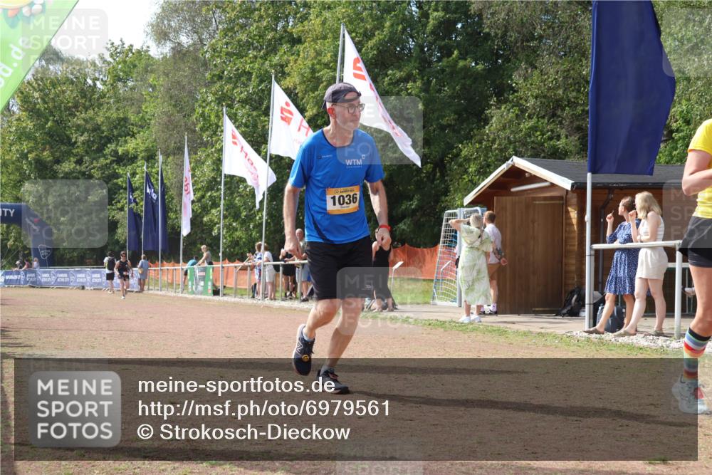 08.09.2024 - Airport Race Strokosch-Dieckow http://msf.ph/oto/6979561 08.09.2024 12:41:07 Ziel 4, 1036, 1311 meine-sportfotos.de