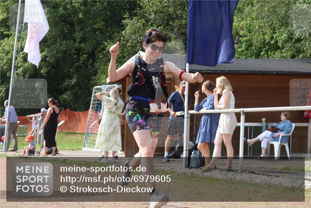 08.09.2024 - Airport Race Strokosch-Dieckow http://msf.ph/oto/6979605 08.09.2024 12:41:16 Ziel 4, 540, 1132 meine-sportfotos.de