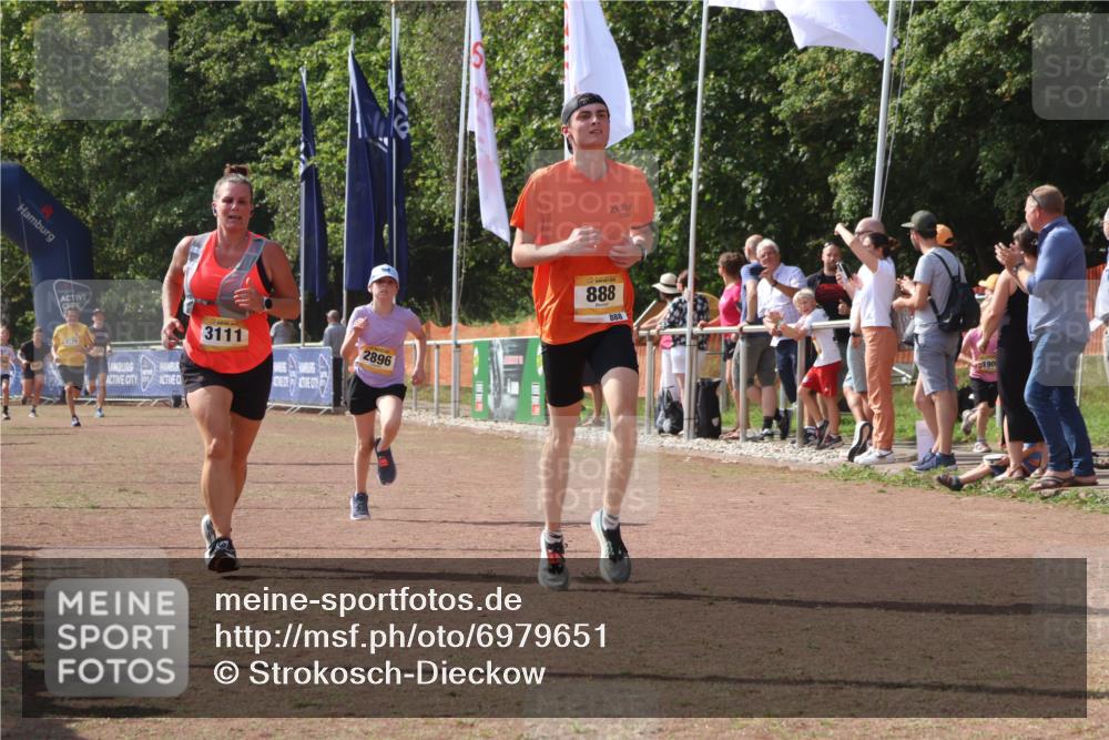 08.09.2024 - Airport Race Strokosch-Dieckow http://msf.ph/oto/6979651 08.09.2024 12:13:26 Ziel 888, 2766, 2769, 2770, 2793, 2847, 2896, 3111, 3125 meine-sportfotos.de