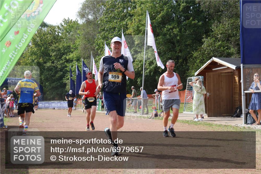 08.09.2024 - Airport Race Strokosch-Dieckow http://msf.ph/oto/6979657 08.09.2024 12:41:27 Ziel 76, 559, 1165, 3095 meine-sportfotos.de