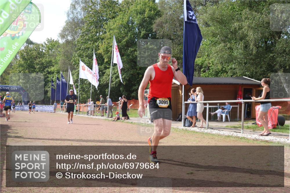 08.09.2024 - Airport Race Strokosch-Dieckow http://msf.ph/oto/6979684 08.09.2024 12:41:30 Ziel 76, 559, 1165, 3095 meine-sportfotos.de