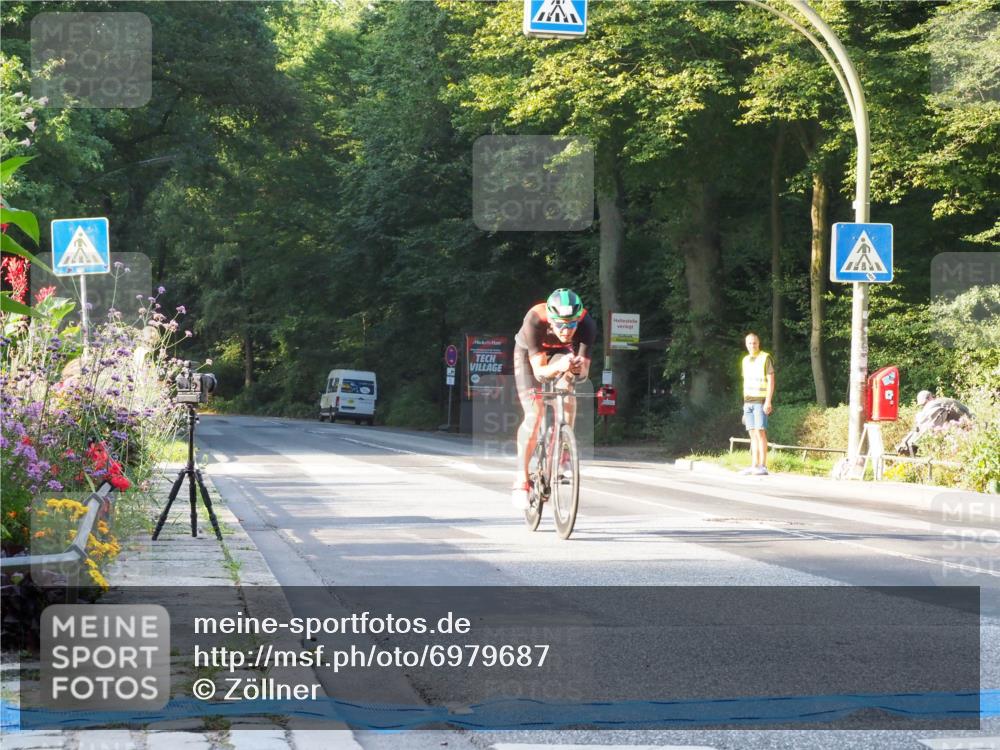 08.09.2024 - Stadtparktriathlon Zöllner http://msf.ph/oto/6979687 08.09.2024 08:55:03 Radfahren 11 meine-sportfotos.de