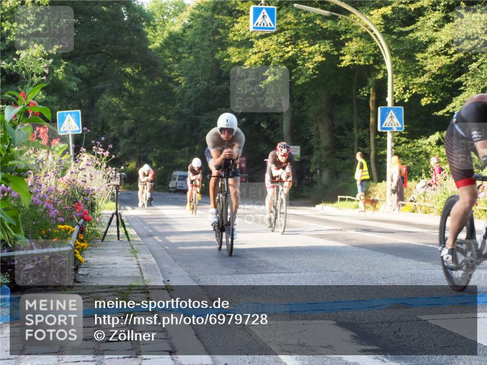 08.09.2024 - Stadtparktriathlon Zöllner http://msf.ph/oto/6979728 08.09.2024 08:56:07 Radfahren 1, 5, 19, 49, 51, 59, 86 meine-sportfotos.de