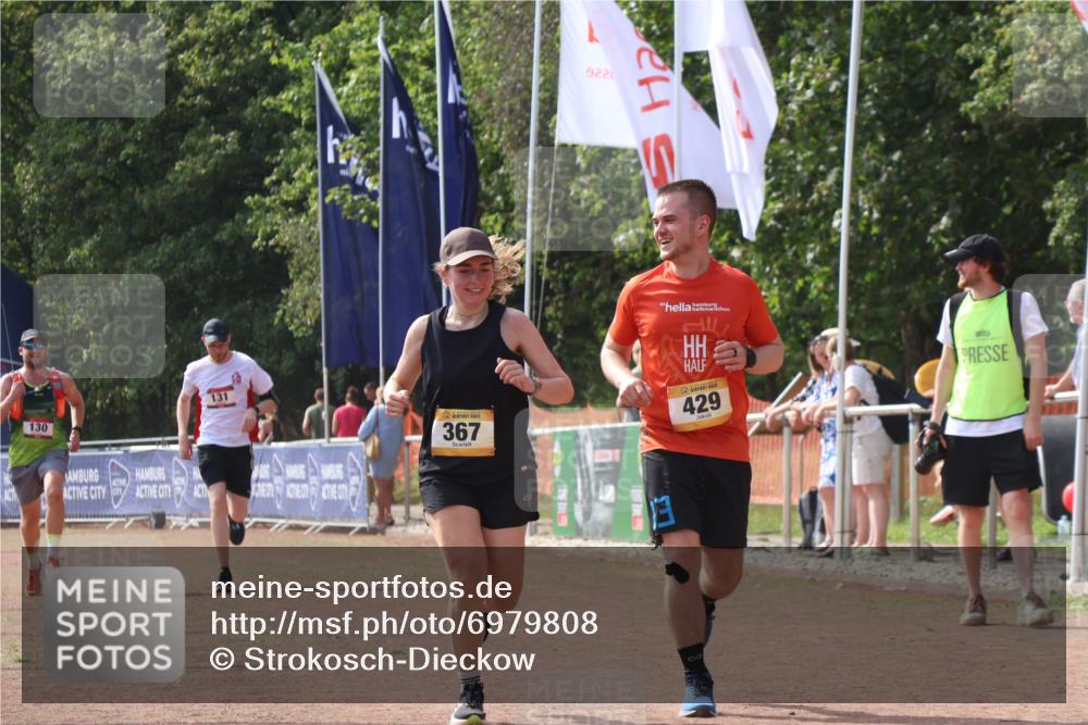 08.09.2024 - Airport Race Strokosch-Dieckow http://msf.ph/oto/6979808 08.09.2024 12:41:51 Ziel 130, 131, 367, 429 meine-sportfotos.de
