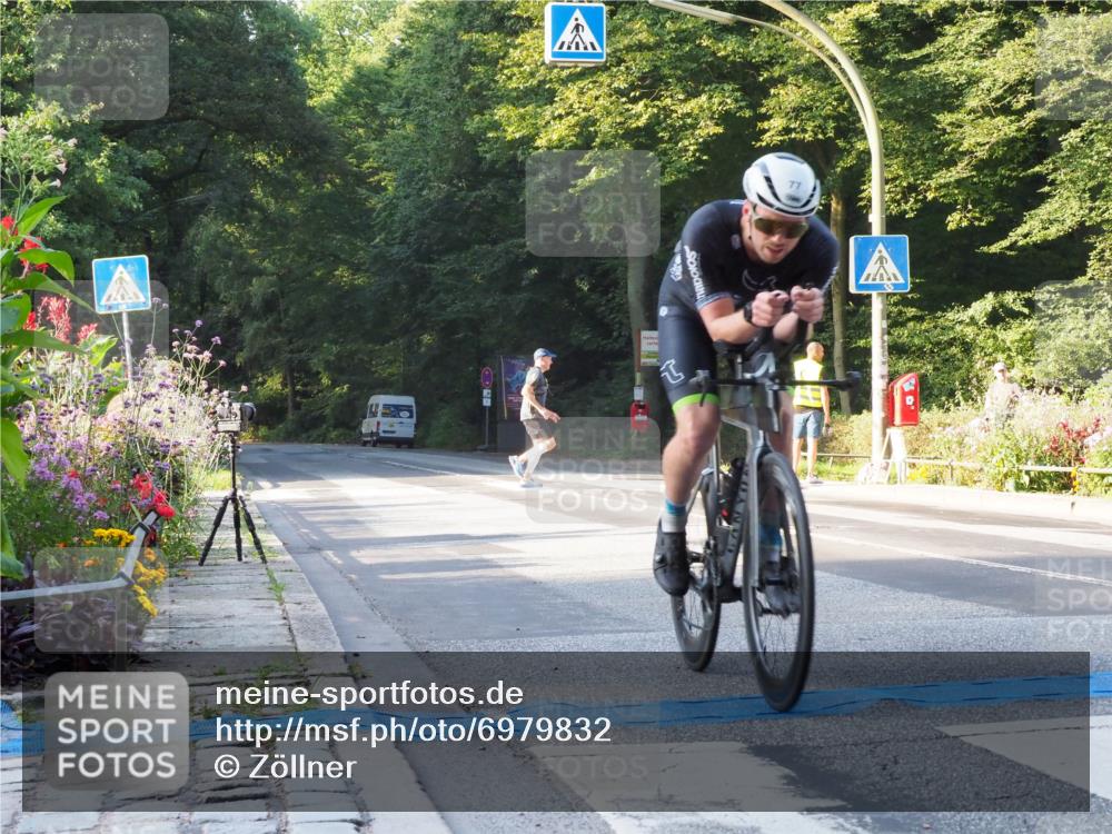 08.09.2024 - Stadtparktriathlon Zöllner http://msf.ph/oto/6979832 08.09.2024 08:57:10 Radfahren 77 meine-sportfotos.de