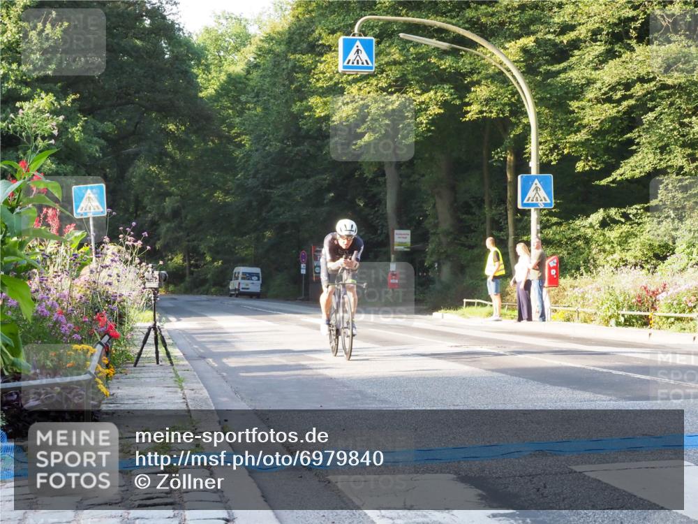 08.09.2024 - Stadtparktriathlon Zöllner http://msf.ph/oto/6979840 08.09.2024 08:57:23 Radfahren 39, 78, 80 meine-sportfotos.de