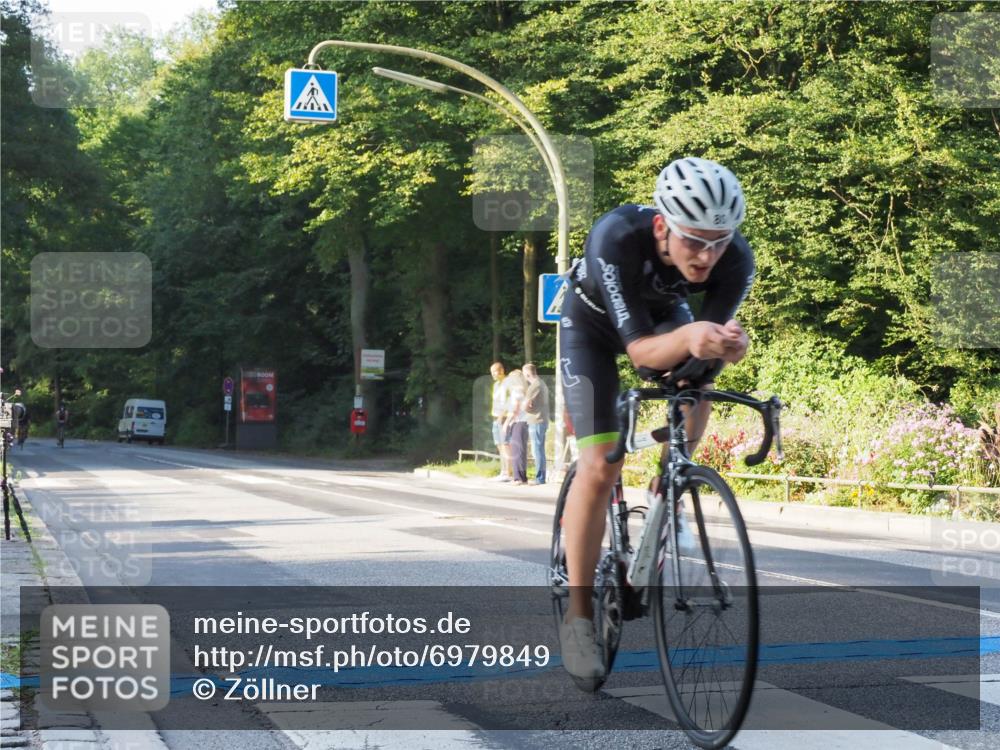 08.09.2024 - Stadtparktriathlon Zöllner http://msf.ph/oto/6979849 08.09.2024 08:57:32 Radfahren 25, 26, 71, 80, 83 meine-sportfotos.de