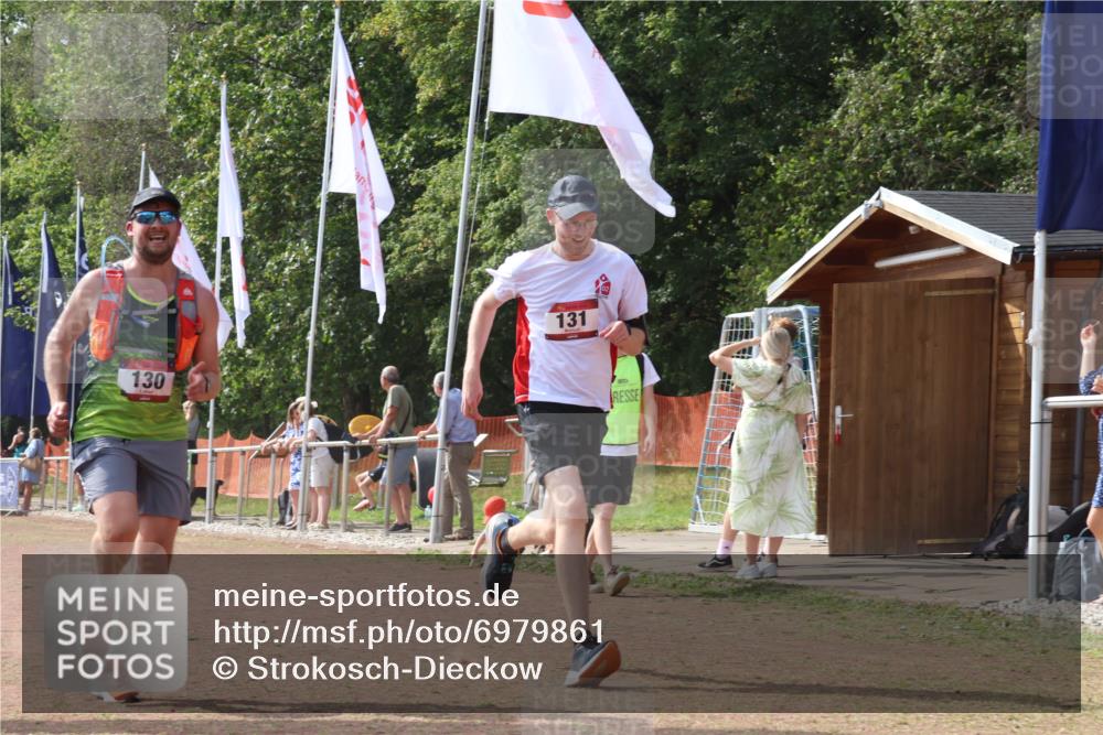08.09.2024 - Airport Race Strokosch-Dieckow http://msf.ph/oto/6979861 08.09.2024 12:41:55 Ziel 130, 131, 367, 429 meine-sportfotos.de