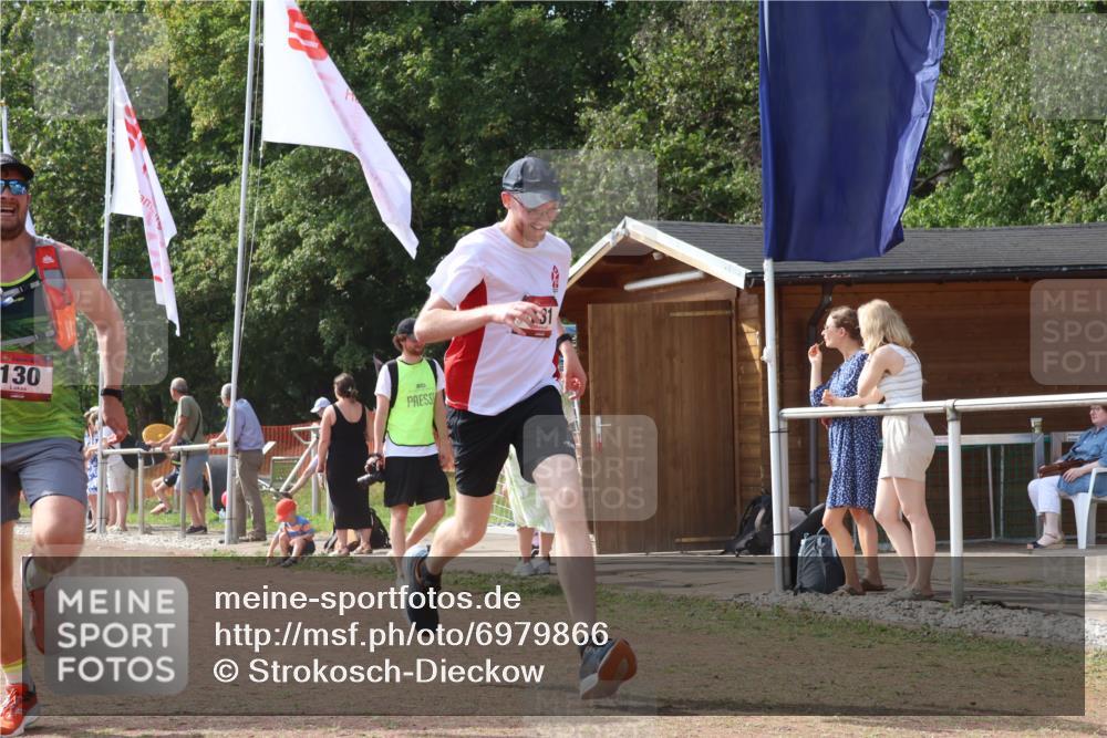 08.09.2024 - Airport Race Strokosch-Dieckow http://msf.ph/oto/6979866 08.09.2024 12:41:56 Ziel 130, 131, 367, 429 meine-sportfotos.de