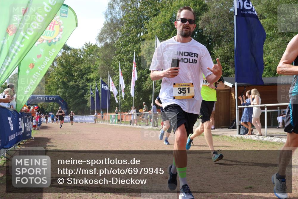 08.09.2024 - Airport Race Strokosch-Dieckow http://msf.ph/oto/6979945 08.09.2024 12:42:10 Ziel 127, 351, 507, 545, 3138 meine-sportfotos.de