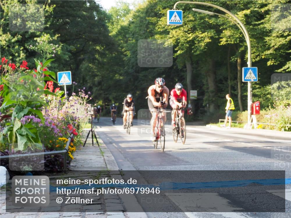 08.09.2024 - Stadtparktriathlon Zöllner http://msf.ph/oto/6979946 08.09.2024 08:58:14 Radfahren 15, 21, 23, 31, 35, 37, 40, 55, 63, 72 meine-sportfotos.de