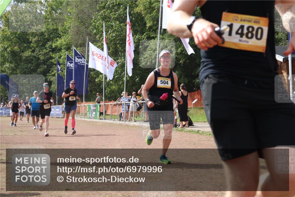 08.09.2024 - Airport Race Strokosch-Dieckow http://msf.ph/oto/6979996 08.09.2024 12:42:20 Ziel 295, 504, 1240, 1480, 3075 meine-sportfotos.de