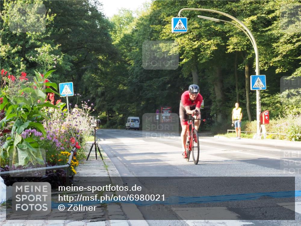 08.09.2024 - Stadtparktriathlon Zöllner http://msf.ph/oto/6980021 08.09.2024 08:58:20 Radfahren 23, 35, 37, 72 meine-sportfotos.de