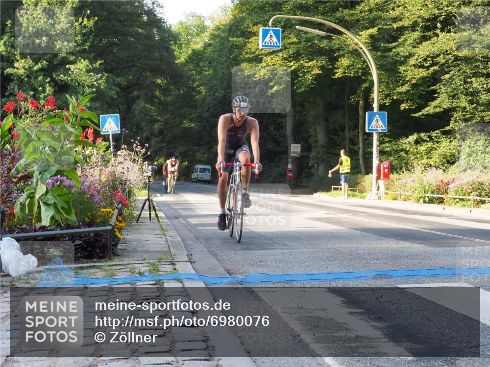 08.09.2024 - Stadtparktriathlon Zöllner http://msf.ph/oto/6980076 08.09.2024 08:59:06 Radfahren 3, 8, 10 meine-sportfotos.de