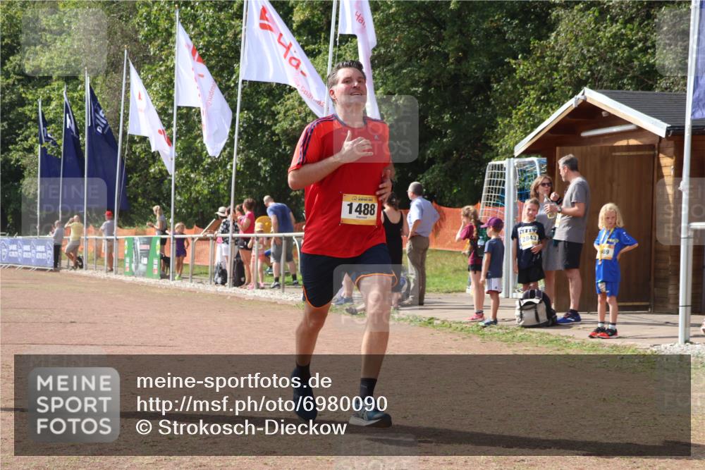 08.09.2024 - Airport Race Strokosch-Dieckow http://msf.ph/oto/6980090 08.09.2024 12:14:21 Ziel 137, 397, 615, 809, 1116, 1488, 2521, 2535, 2605, 3037 meine-sportfotos.de