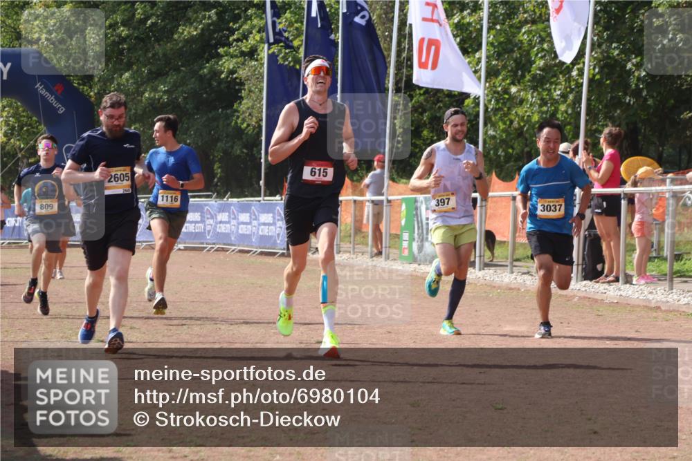 08.09.2024 - Airport Race Strokosch-Dieckow http://msf.ph/oto/6980104 08.09.2024 12:14:25 Ziel 397, 615, 809, 1116, 2605, 3037 meine-sportfotos.de