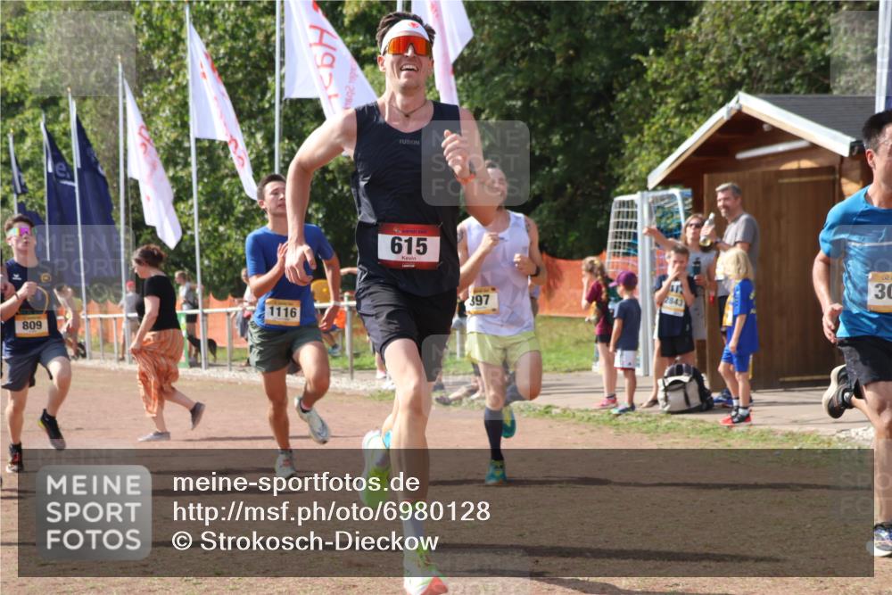 08.09.2024 - Airport Race Strokosch-Dieckow http://msf.ph/oto/6980128 08.09.2024 12:14:27 Ziel 397, 615, 809, 1116, 2605, 3037 meine-sportfotos.de