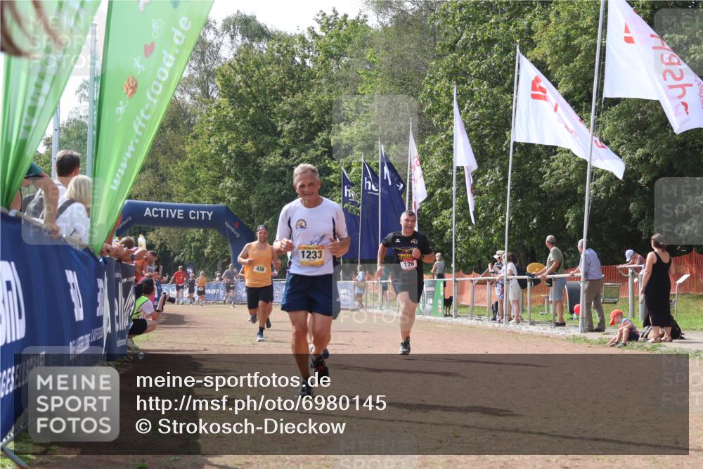 08.09.2024 - Airport Race Strokosch-Dieckow http://msf.ph/oto/6980145 08.09.2024 12:42:39 Ziel 126, 438, 599, 1233, 3047, 3048 meine-sportfotos.de