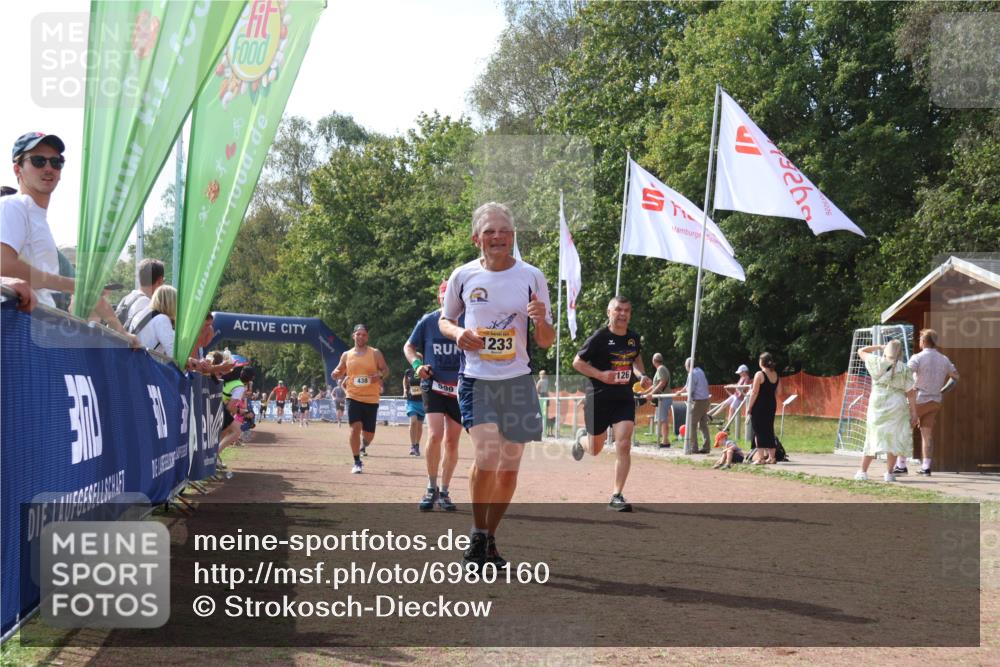 08.09.2024 - Airport Race Strokosch-Dieckow http://msf.ph/oto/6980160 08.09.2024 12:42:40 Ziel 126, 438, 599, 1233, 3047, 3048 meine-sportfotos.de