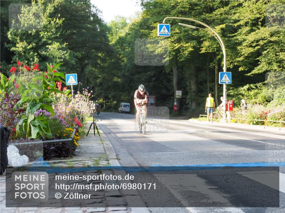 08.09.2024 - Stadtparktriathlon Zöllner http://msf.ph/oto/6980171 08.09.2024 08:59:45 Radfahren 7, 13, 58, 69, 82 meine-sportfotos.de