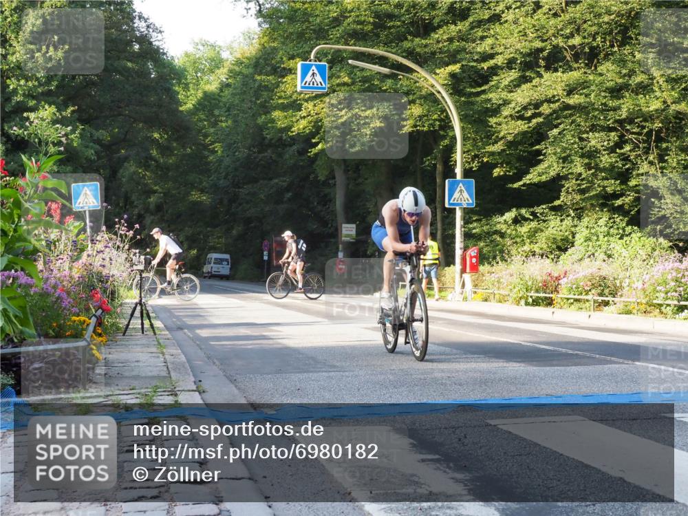 08.09.2024 - Stadtparktriathlon Zöllner http://msf.ph/oto/6980182 08.09.2024 08:59:53 Radfahren 7, 13, 58, 61, 88 meine-sportfotos.de