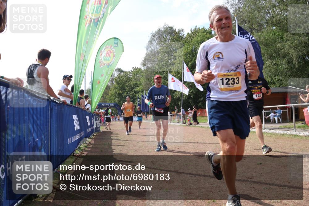 08.09.2024 - Airport Race Strokosch-Dieckow http://msf.ph/oto/6980183 08.09.2024 12:42:42 Ziel 126, 438, 599, 1233, 3047, 3048 meine-sportfotos.de