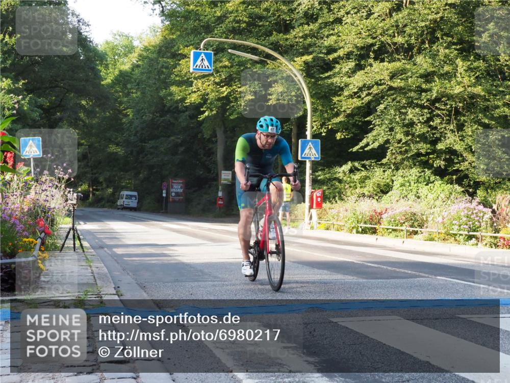 08.09.2024 - Stadtparktriathlon Zöllner http://msf.ph/oto/6980217 08.09.2024 09:00:41 Radfahren 11, 67 meine-sportfotos.de