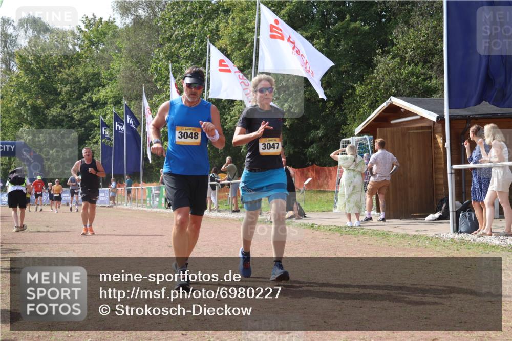 08.09.2024 - Airport Race Strokosch-Dieckow http://msf.ph/oto/6980227 08.09.2024 12:42:46 Ziel 438, 3047, 3048 meine-sportfotos.de