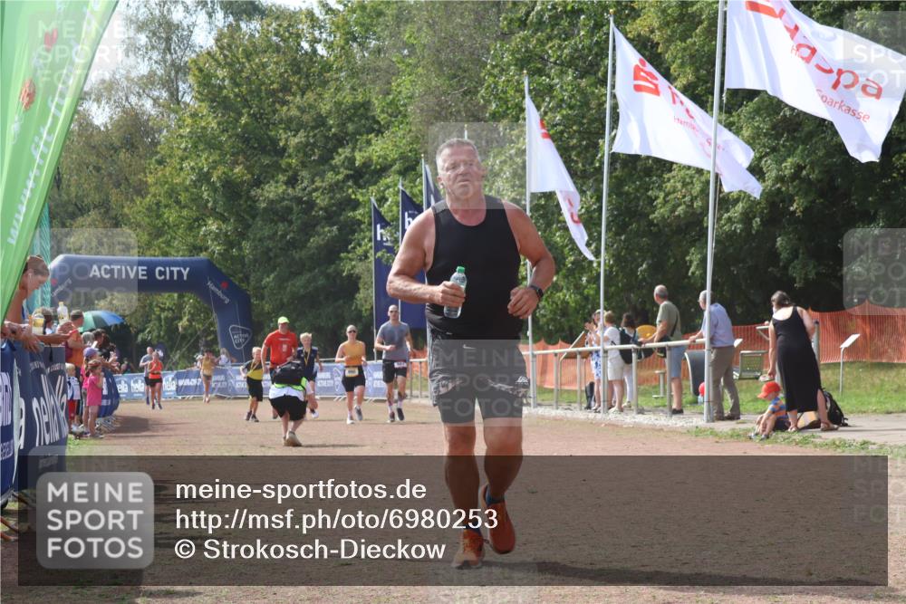 08.09.2024 - Airport Race Strokosch-Dieckow http://msf.ph/oto/6980253 08.09.2024 12:42:49 Ziel 43, 3047, 3048 meine-sportfotos.de