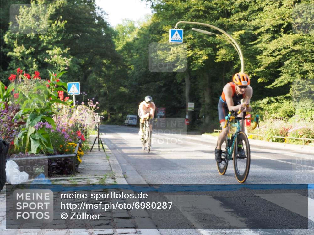 08.09.2024 - Stadtparktriathlon Zöllner http://msf.ph/oto/6980287 08.09.2024 09:01:34 Radfahren 106, 122 meine-sportfotos.de