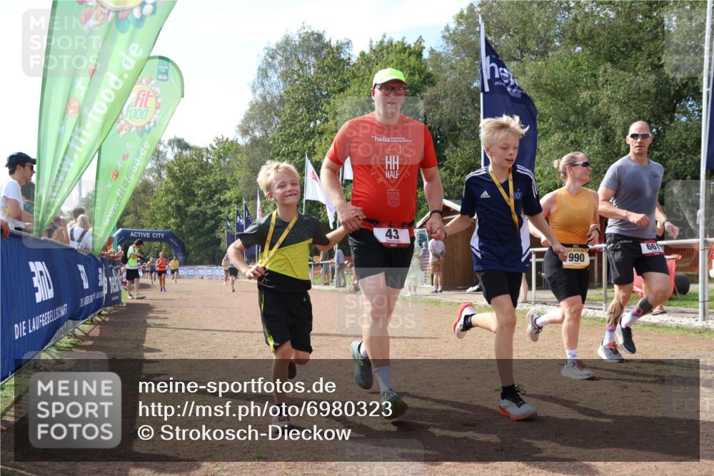 08.09.2024 - Airport Race Strokosch-Dieckow http://msf.ph/oto/6980323 08.09.2024 12:42:59 Ziel 43, 307, 381, 661, 990, 1023 meine-sportfotos.de