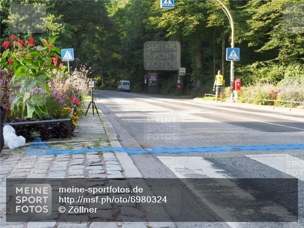 08.09.2024 - Stadtparktriathlon Zöllner http://msf.ph/oto/6980324 08.09.2024 09:02:02 Radfahren  meine-sportfotos.de