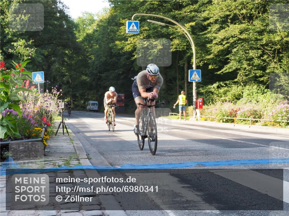 08.09.2024 - Stadtparktriathlon Zöllner http://msf.ph/oto/6980341 08.09.2024 09:02:25 Radfahren 48, 51, 92, 99, 102 meine-sportfotos.de