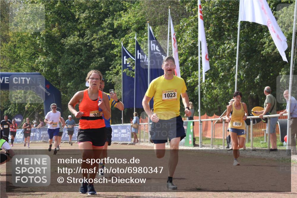 08.09.2024 - Airport Race Strokosch-Dieckow http://msf.ph/oto/6980347 08.09.2024 12:43:04 Ziel 307, 381, 420, 1023 meine-sportfotos.de