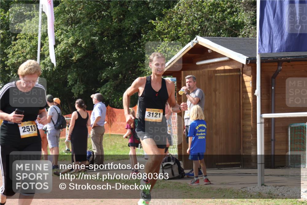 08.09.2024 - Airport Race Strokosch-Dieckow http://msf.ph/oto/6980363 08.09.2024 12:14:51 Ziel 216, 396, 2513, 2637, 2794, 2849, 3121 meine-sportfotos.de