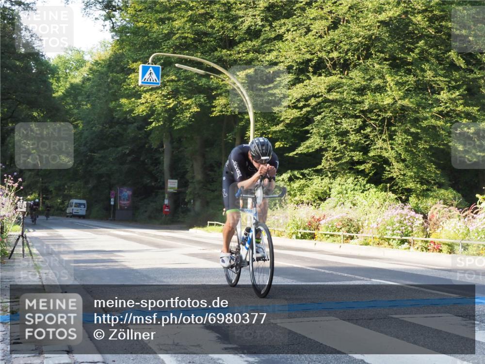 08.09.2024 - Stadtparktriathlon Zöllner http://msf.ph/oto/6980377 08.09.2024 09:02:47 Radfahren 29, 34, 75, 77, 90, 91, 105, 158 meine-sportfotos.de